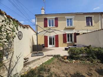 Photo Vente maison Aigre