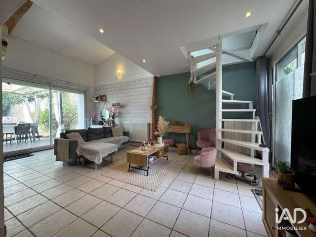 Maison 4 pièces 130 m² · à Aigrefeuille-d'Aunis · 130 m² · 265 000 €