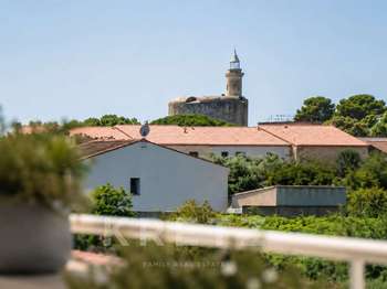 Vente maison 7 pièces Aigues-Mortes 30