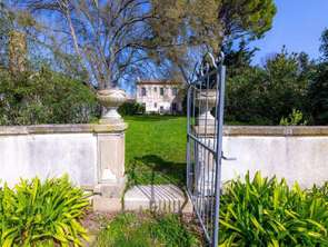 Vente Maison 8 piècesAigues-Vives