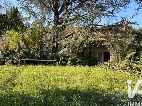 Vente maison 4 pièces Aigues-Vives 30