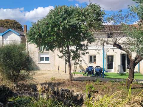 Vente maison 7 pièces Airvault 79