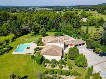 Vente maison 8 pièces Aix-en-Provence 13