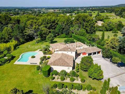 Vente maison 8 pièces Aix-en-Provence 13