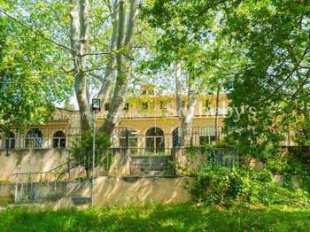 Vente maison 21 pièces Aix-en-Provence 13
