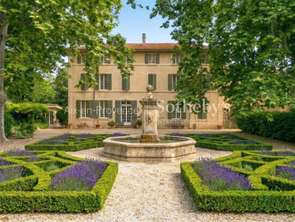 Vente Maison 8 chambresAix-en-Provence