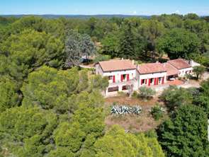 Vente Maison 8 piècesAix-en-Provence