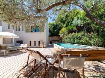 Vente maison 8 pièces Aix-en-Provence 13