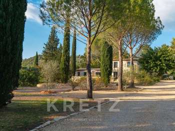 Vente maison 8 pièces Aix-en-Provence 13