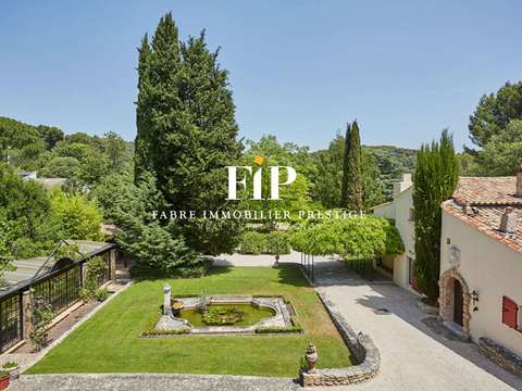 Vente maison 8 pièces Aix-en-Provence 13