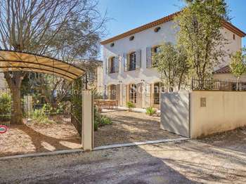 Vente maison 8 pièces Aix-en-Provence 13