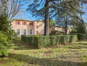 Vente Maison 15 piècesAix-en-Provence