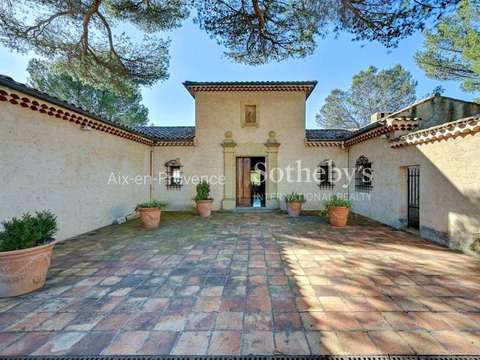 Vente maison 12 pièces Aix-en-Provence 13