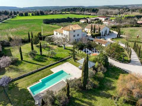 Vente maison 20 pièces Aix-en-Provence 13