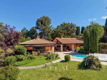 Vente maison 6 pièces Aix-en-Provence 13