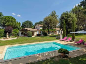 Vente maison 8 pièces Aix-en-Provence 13