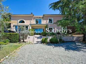 Vente Maison 4 chambresAix-en-Provence