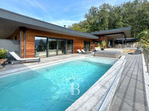 Vente maison 8 pièces Aix-les-Bains 73