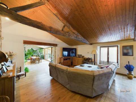 Vente maison 12 pièces