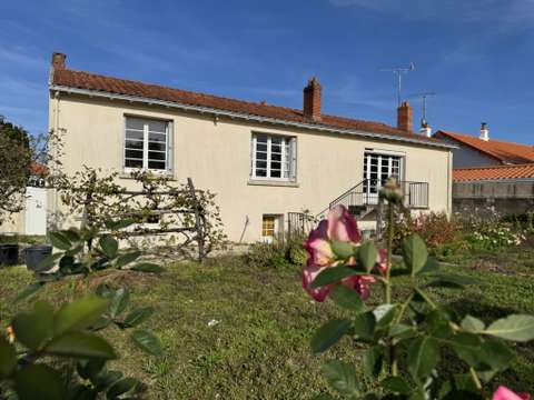 Vente maison 5 pièces Aizenay 85