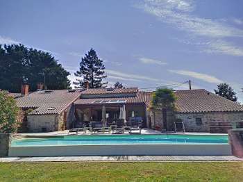 Vente maison 13 pièces