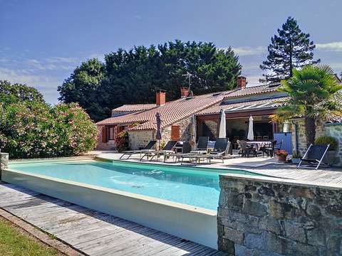 Vente maison 13 pièces Aizenay 85