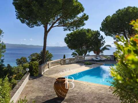Vente maison 10 pièces Ajaccio 2A