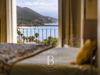 Maison 9 pièces 244 m² · à Ajaccio · 244 m² · 1 720 000 €