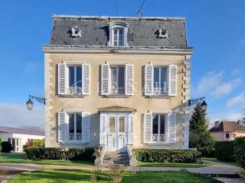 Vente maison 9 pièces