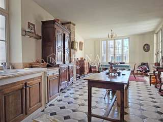 Vente maison 11 pièces