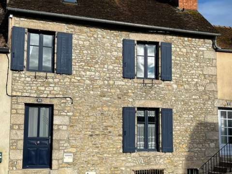 Vente maison 6 pièces Alençon Centre - Montsort 61
