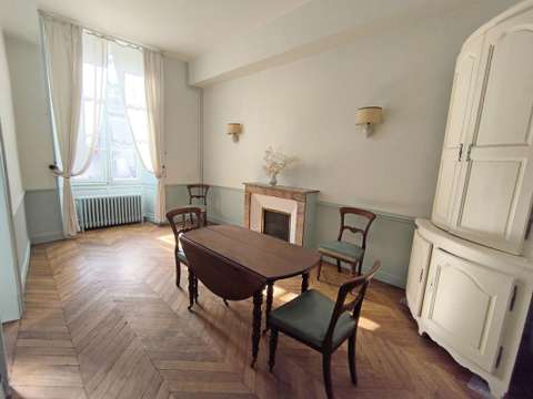 Vente maison 8 pièces Alençon Centre - Montsort 61