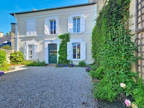 Vente maison 8 pièces Alençon Centre - Montsort 61