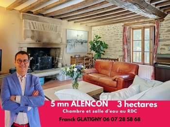 Vente Maison 4 chambresAlençon Centre - Montsort