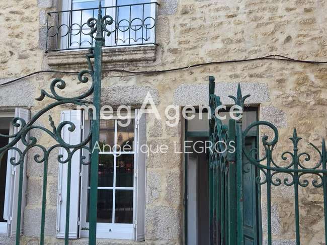 Maison 5 pièces 90 m² · à Alençon Centre - Montsort · 90 m² · 186 150 €
