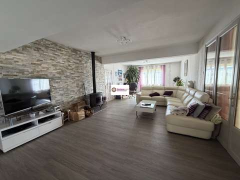 Vente maison 8 pièces