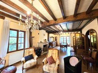 Vente maison 8 pièces