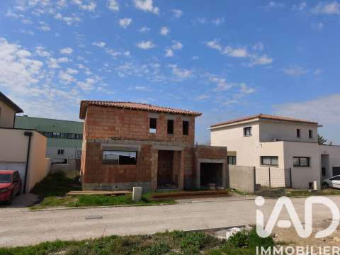 Vente maison 5 pièces Althen-des-Paluds 84