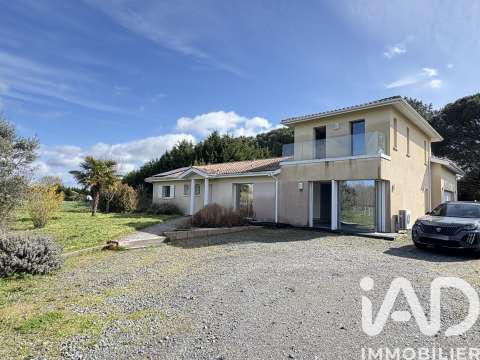 Vente maison 6 pièces Ambarès-et-Lagrave 33