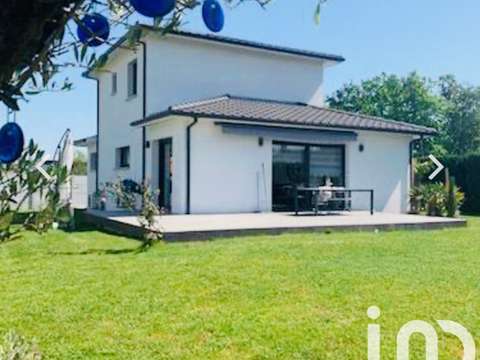 Vente maison 4 pièces Ambarès-et-Lagrave 33