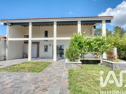Vente maison 4 pièces Ambarès-et-Lagrave 33