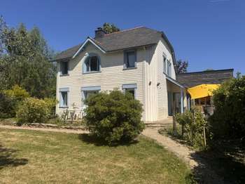 Vente maison 5 pièces Ambon 56
