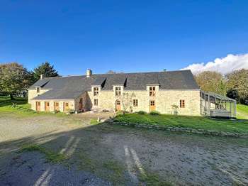 Vente maison 15 pièces Ambon 56