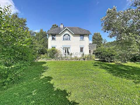 Vente maison 6 pièces Ambon 56