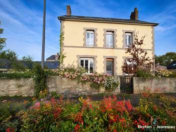 Vente maison 4 pièces Ambrières-les-Vallées 53