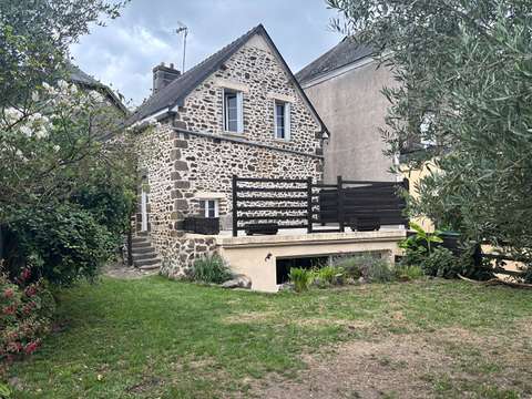 Vente maison 4 pièces Ambrières-les-Vallées 53
