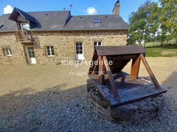 Maison 6 pièces 146 m² · à Ambrières-les-Vallées · 146 m² · 270 000 €