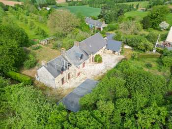 Vente maison 6 pièces Ambrières-les-Vallées 53