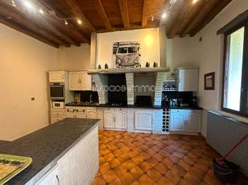 Vente maison 13 pièces