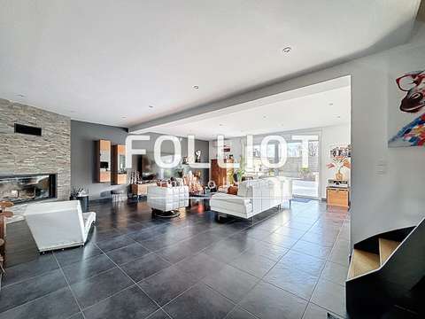 Vente maison 9 pièces Vente maison 9 pièces